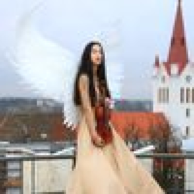 Oliivija Zhaojin is looking for a Room in Den Haag