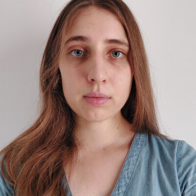 Nóra is looking for a Room / Studio / Apartment / Rental Property in Den Haag