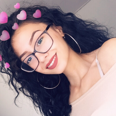 Nouhayla is looking for a Room in Den Haag