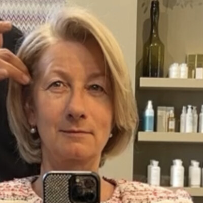 Hester  zoekt een Kamer / Studio / Appartement / Huurwoning in Den Haag