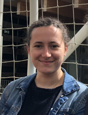 Hélène is looking for a Room / Studio / Apartment / Rental Property in Den Haag