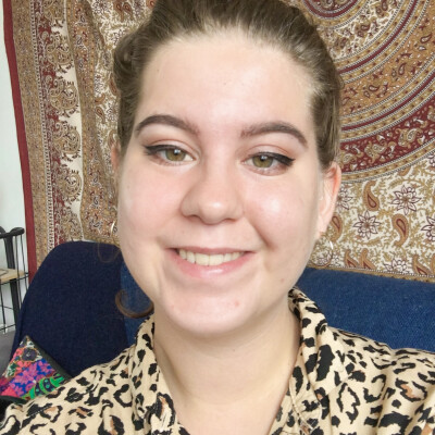 Hannah zoekt een Kamer / Studio / Appartement in Den Haag