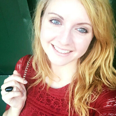 Gemma zoekt een Kamer / Studio / Appartement in Den Haag