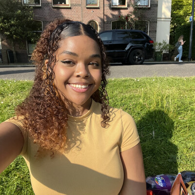 Fé is looking for a Room / Studio in Den Haag