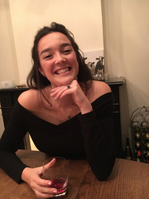 Rochelle is looking for a Room / Studio / Apartment in Den Haag