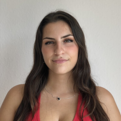 Francina is looking for a Room / Studio / Apartment / Rental Property in Den Haag