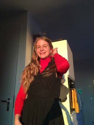 Svenja  zoekt een Kamer / Studio / Appartement in Den Haag
