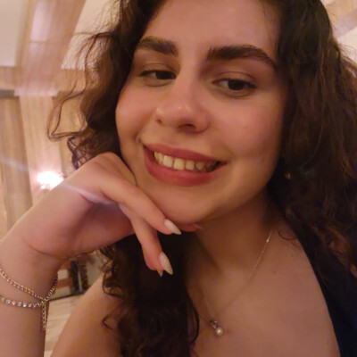 Mısra zoekt een Kamer / Studio in Den Haag