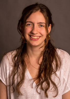 Anna is looking for a Room / Studio / Apartment / Rental Property in Den Haag